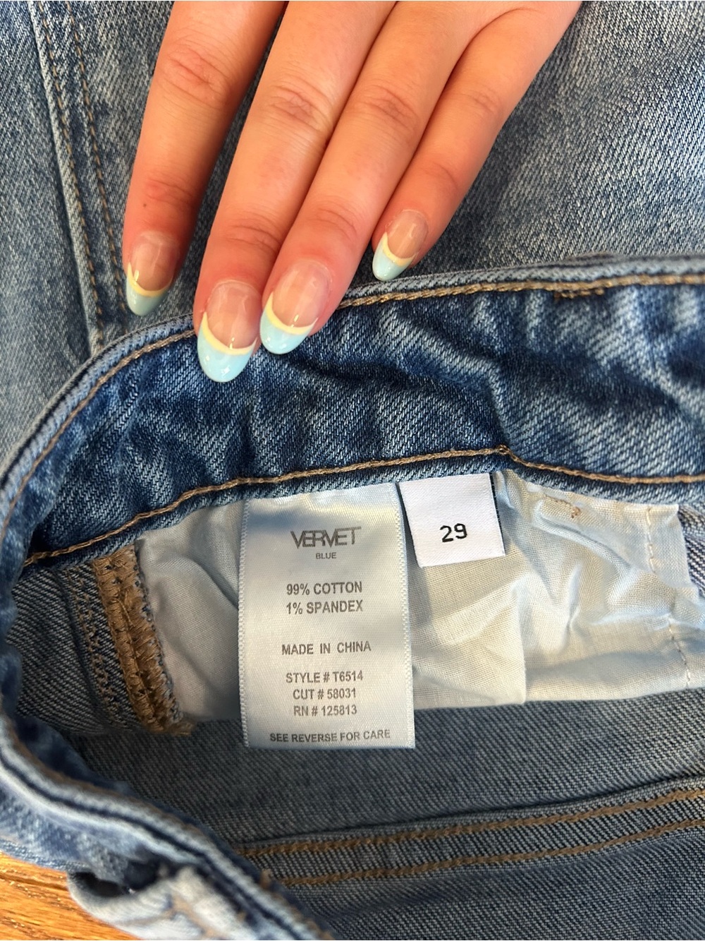 Vervet Barrel Kate Jeans - Medium Wash - Picture 7 of 13